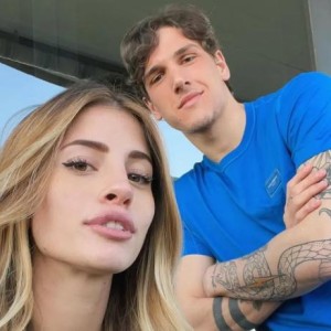 奇闻！罗马夺冠庆祝过火，球员被前任骂“金针菇”