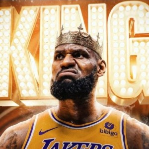 乐博体育-詹姆斯43000分里程碑：41岁创历史首人纪录 无愧最长的河